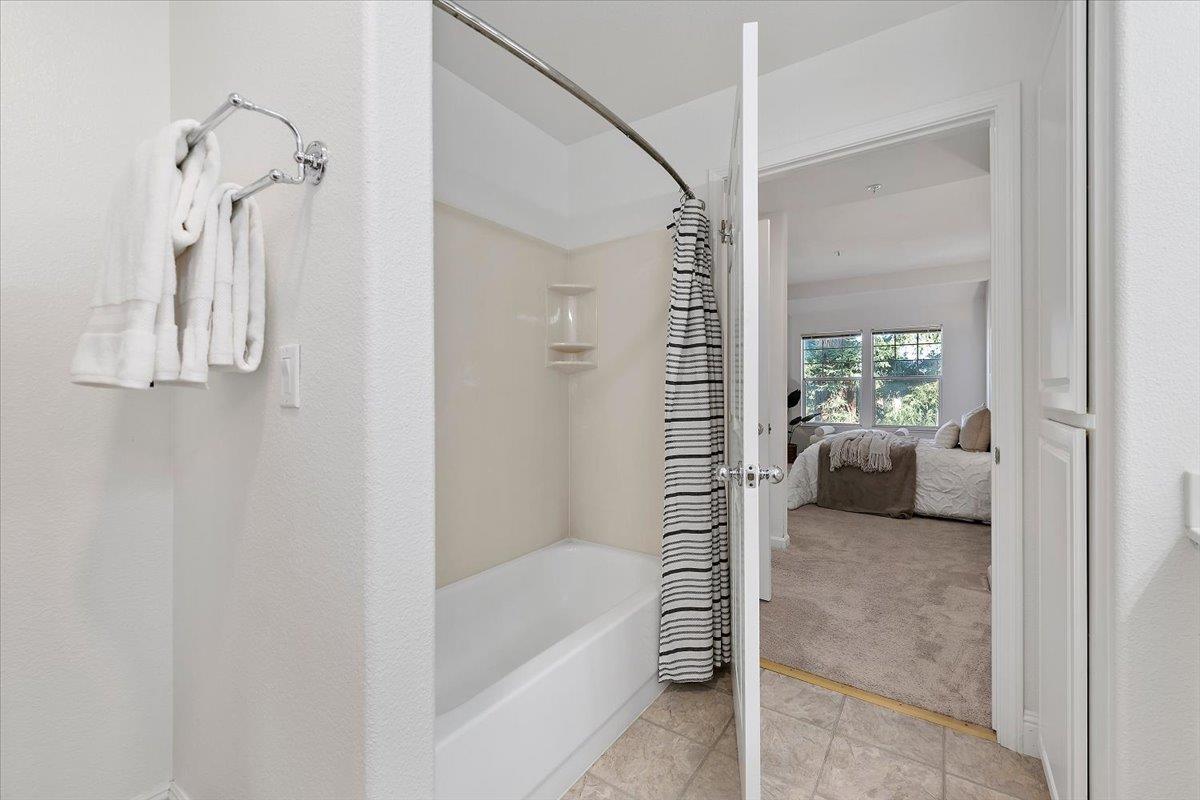 Detail Gallery Image 16 of 25 For 903 Sunrose Ter #310,  Sunnyvale,  CA 94086 - 2 Beds | 2 Baths