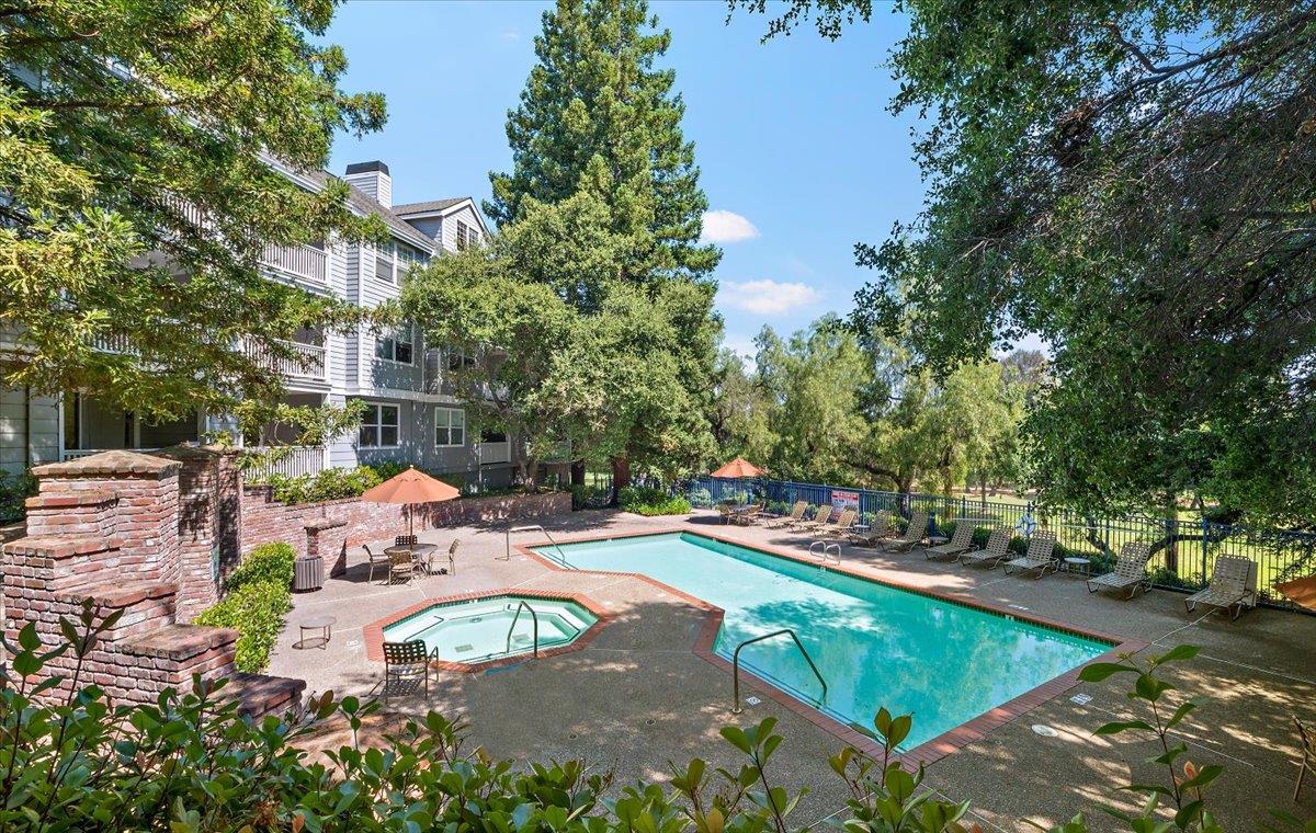 Detail Gallery Image 25 of 25 For 903 Sunrose Ter #310,  Sunnyvale,  CA 94086 - 2 Beds | 2 Baths