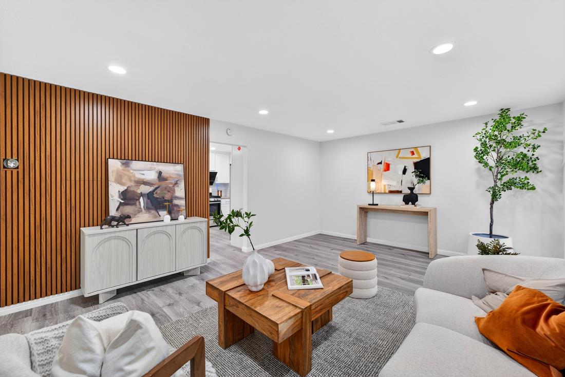 Detail Gallery Image 8 of 47 For 3217 Golf, San Jose,  CA 95127 - 3 Beds | 2 Baths