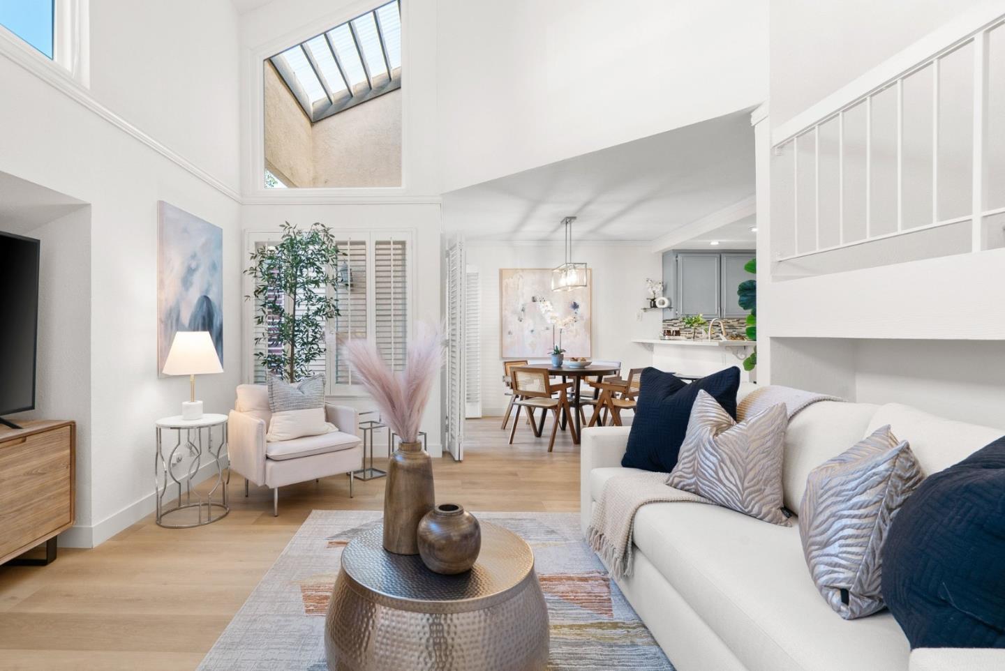 Detail Gallery Image 13 of 51 For 4009 San Francisco Ter, Fremont,  CA 94538 - 3 Beds | 2/1 Baths