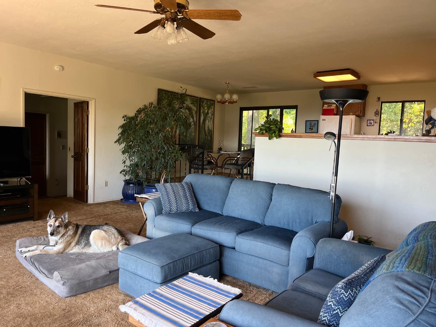 Detail Gallery Image 10 of 28 For 25967 Mar Vista Ct, Los Gatos,  CA 95033 - 3 Beds | 2 Baths