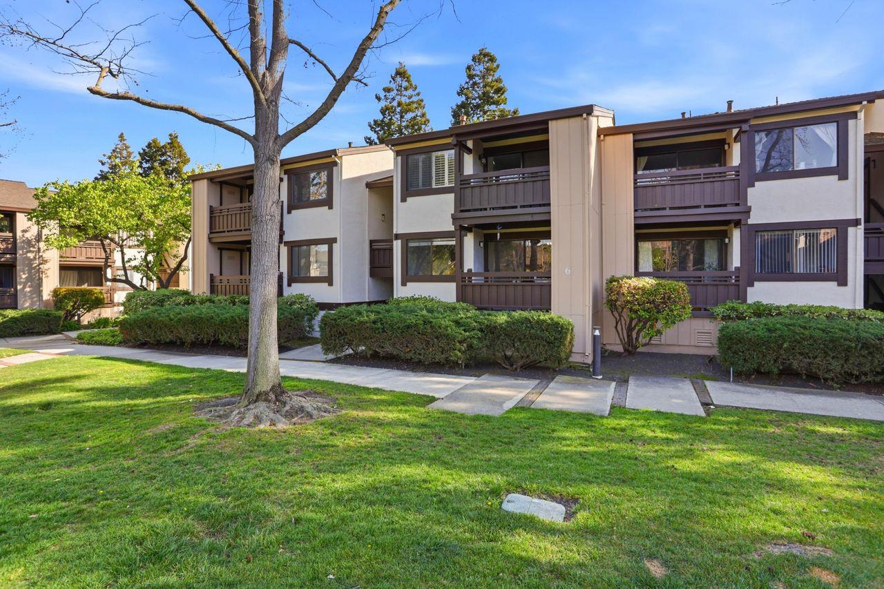 Detail Gallery Image 3 of 28 For 765 San Antonio Rd #48,  Palo Alto,  CA 94303 - 2 Beds | 1 Baths