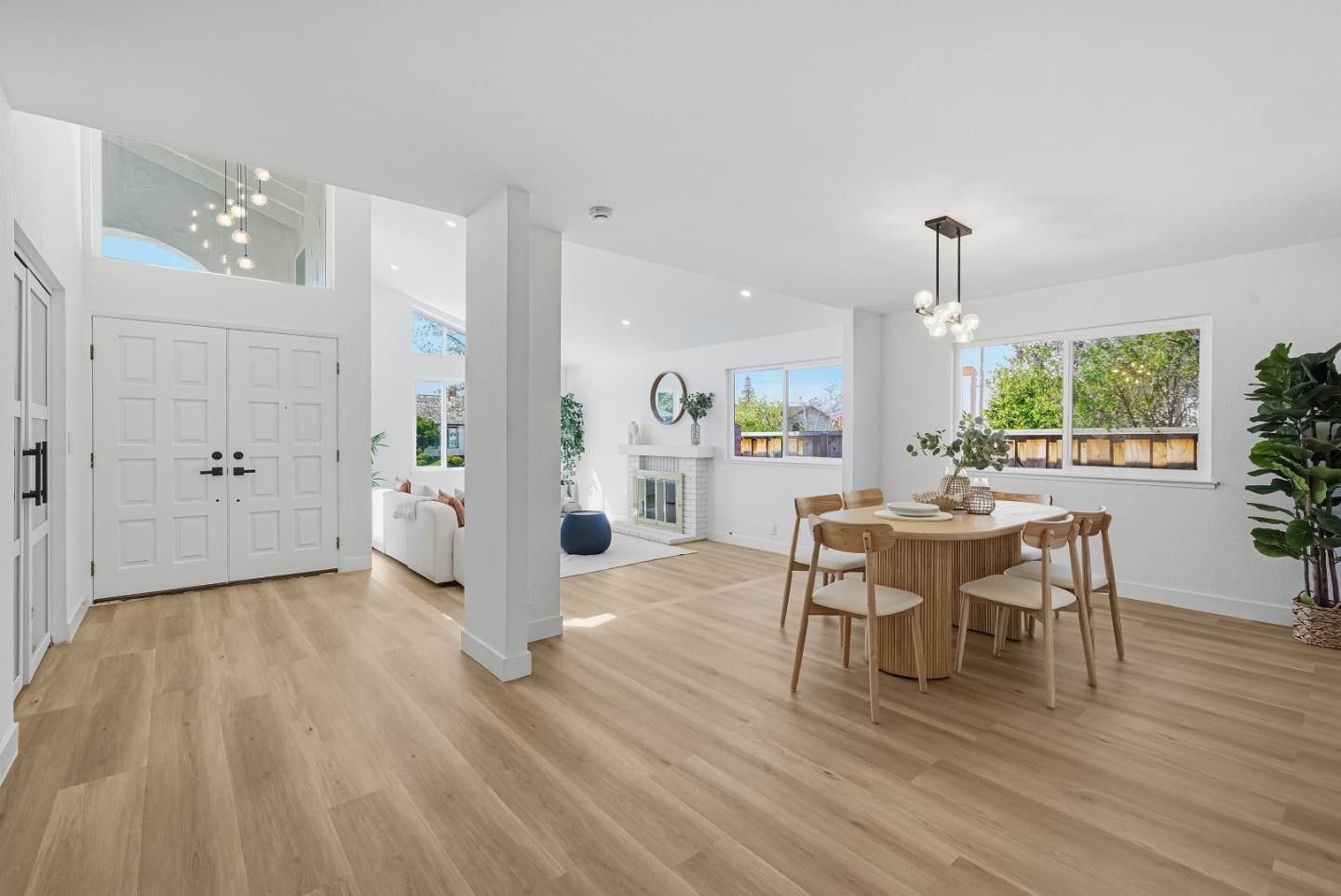 Detail Gallery Image 11 of 49 For 2854 Agua Vista Dr, San Jose,  CA 95132 - 4 Beds | 2 Baths