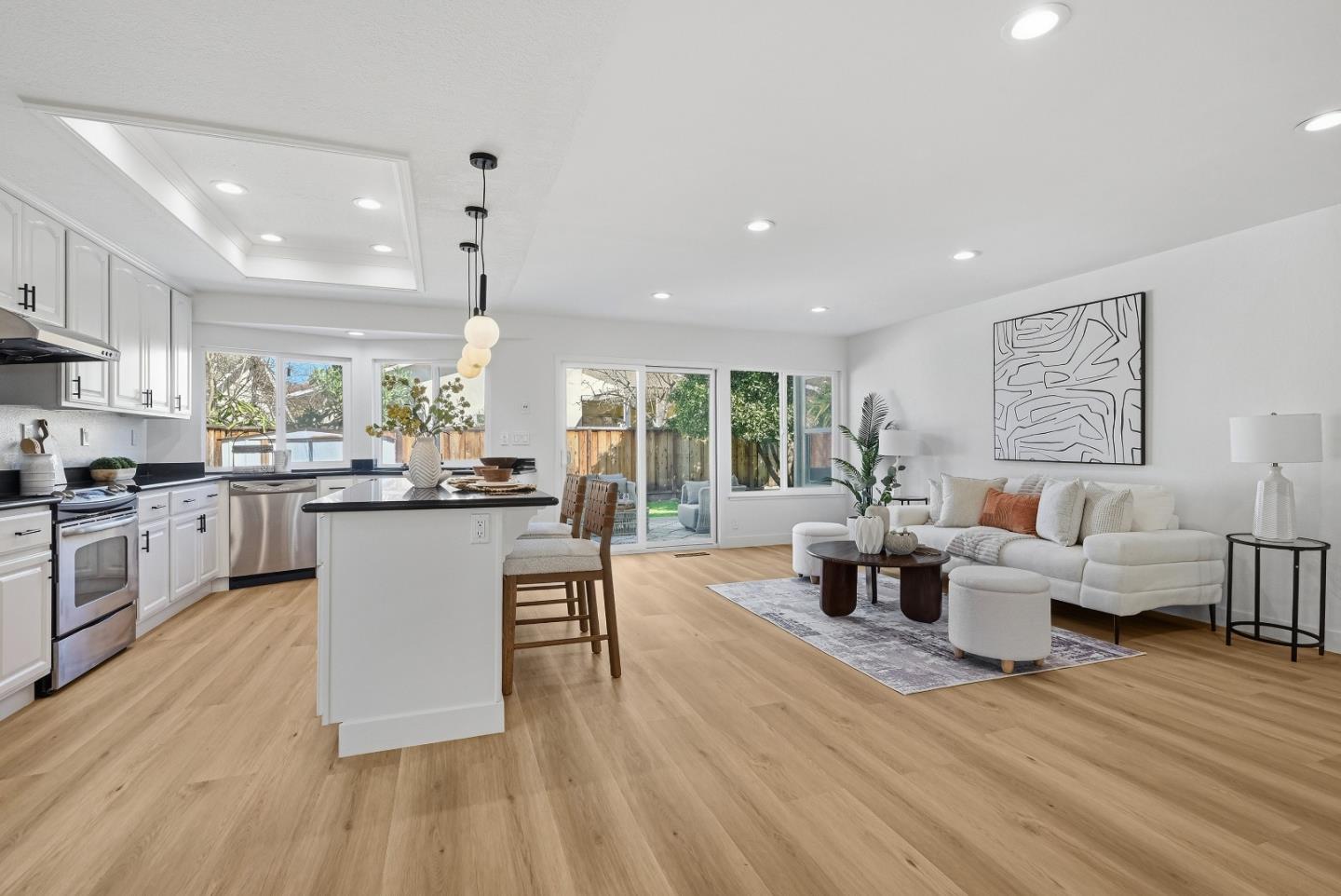 Detail Gallery Image 15 of 49 For 2854 Agua Vista Dr, San Jose,  CA 95132 - 4 Beds | 2 Baths