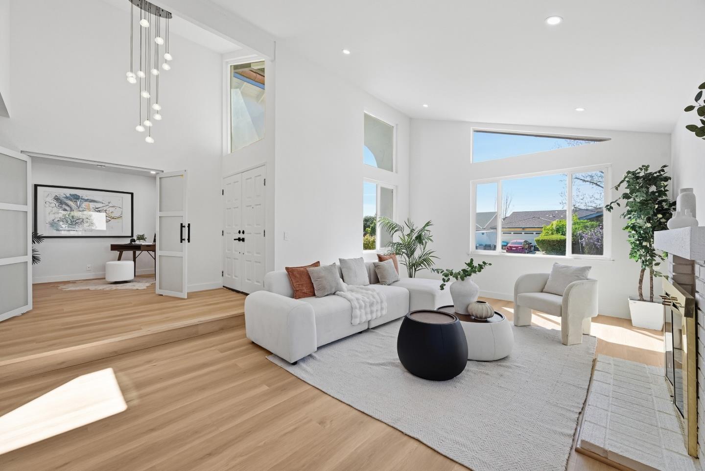 Detail Gallery Image 4 of 49 For 2854 Agua Vista Dr, San Jose,  CA 95132 - 4 Beds | 2 Baths