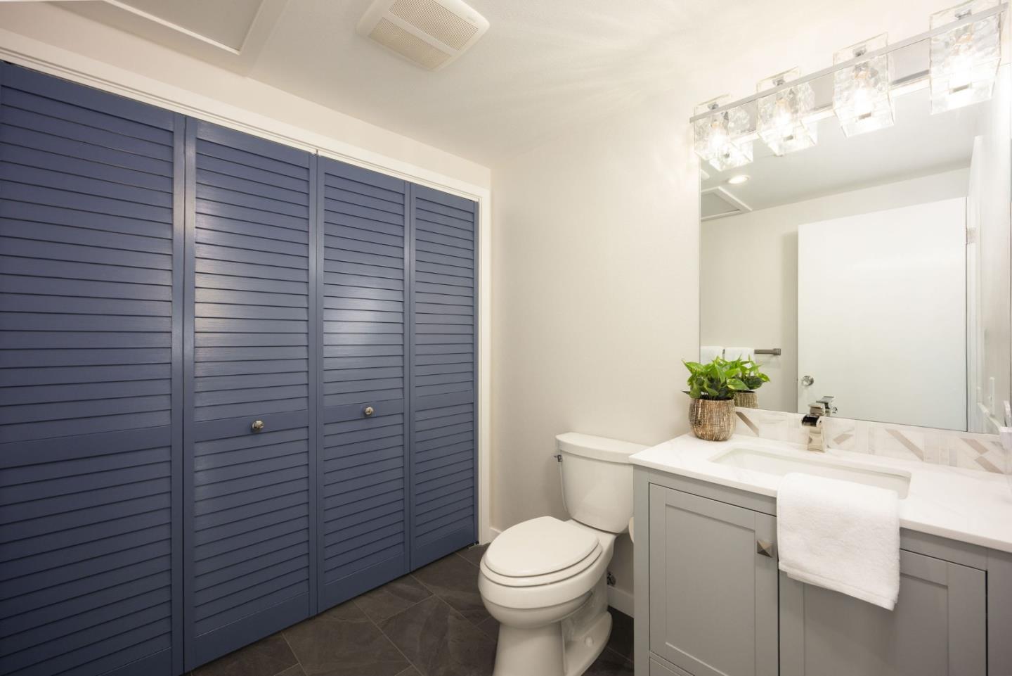 Detail Gallery Image 21 of 53 For 350 6th Ave, Half Moon Bay,  CA 94019 - 3 Beds | 2/1 Baths