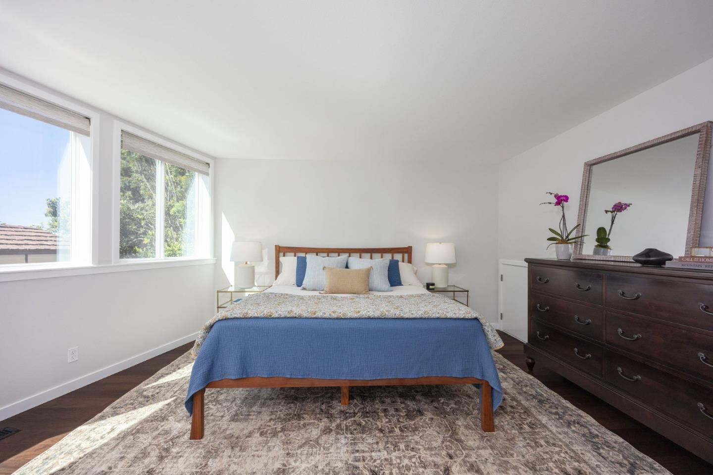 Detail Gallery Image 24 of 53 For 350 6th Ave, Half Moon Bay,  CA 94019 - 3 Beds | 2/1 Baths