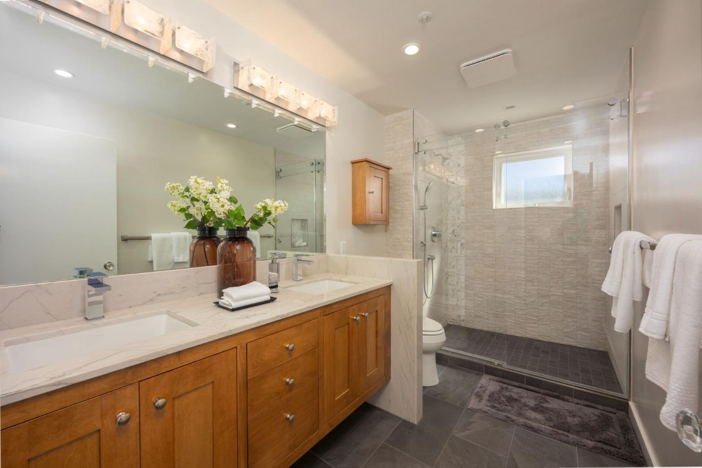 Detail Gallery Image 29 of 53 For 350 6th Ave, Half Moon Bay,  CA 94019 - 3 Beds | 2/1 Baths