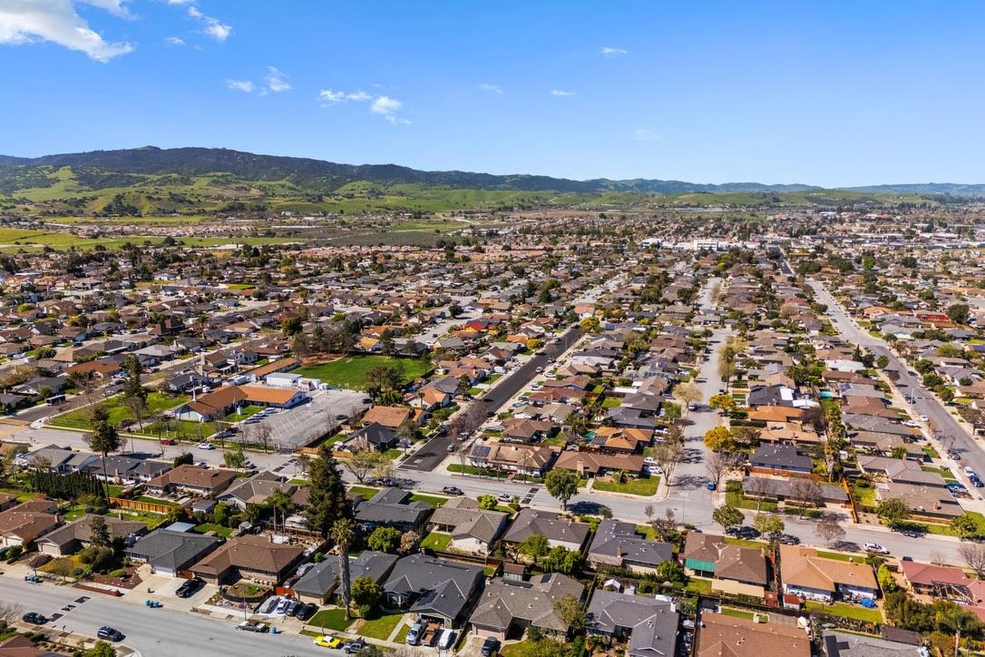 Detail Gallery Image 49 of 49 For 1850 Highland Dr, Hollister,  CA 95023 - 4 Beds | 3 Baths