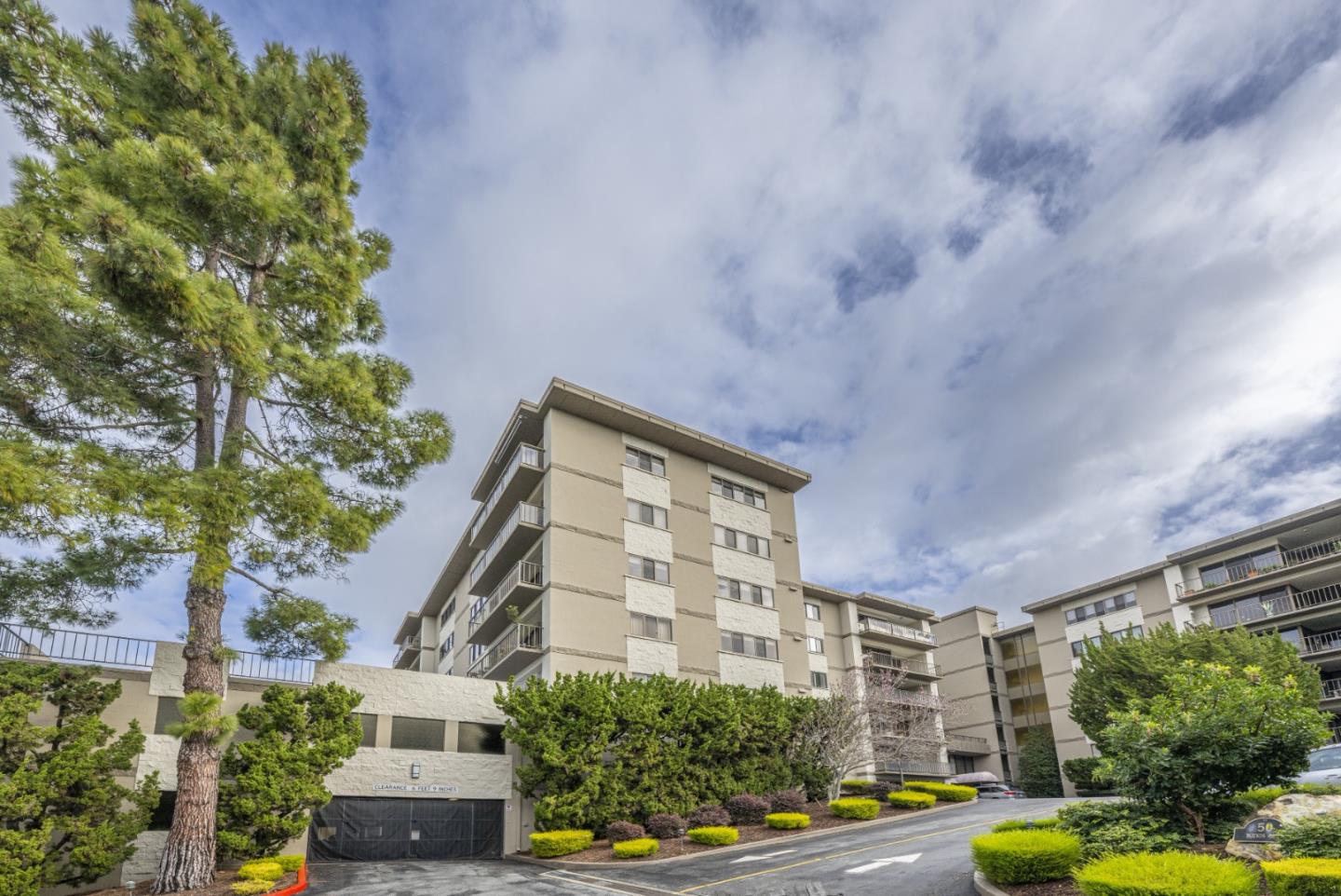 Detail Gallery Image 30 of 30 For 50 Mounds Rd #107,  San Mateo,  CA 94402 - 2 Beds | 2 Baths