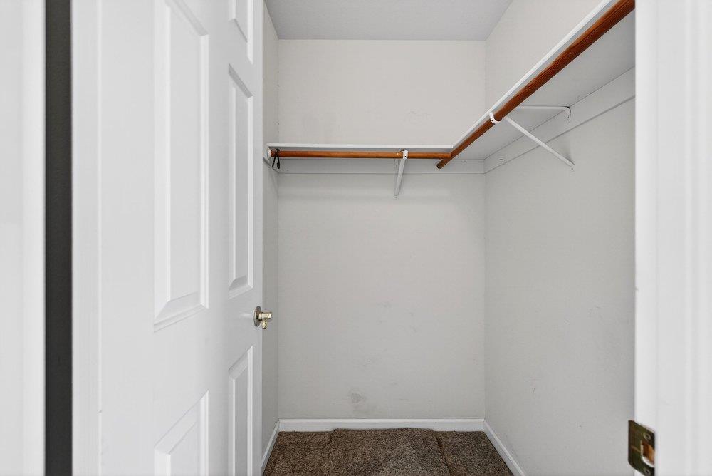 Detail Gallery Image 16 of 50 For 1490 Hilltop Rd, Hollister,  CA 95023 - 4 Beds | 2 Baths