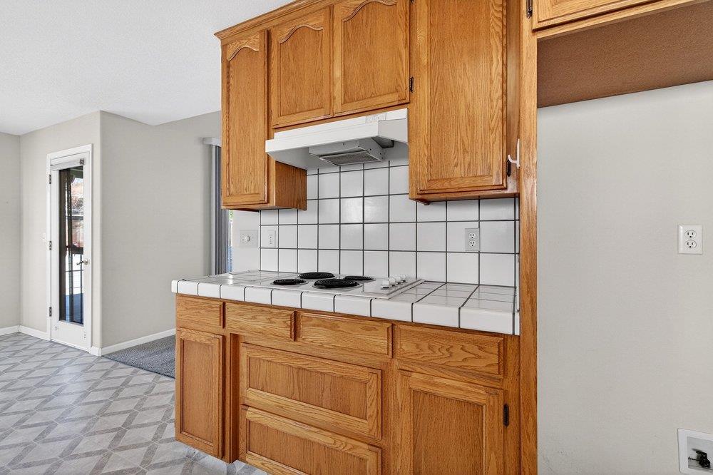 Detail Gallery Image 27 of 50 For 1490 Hilltop Rd, Hollister,  CA 95023 - 4 Beds | 2 Baths