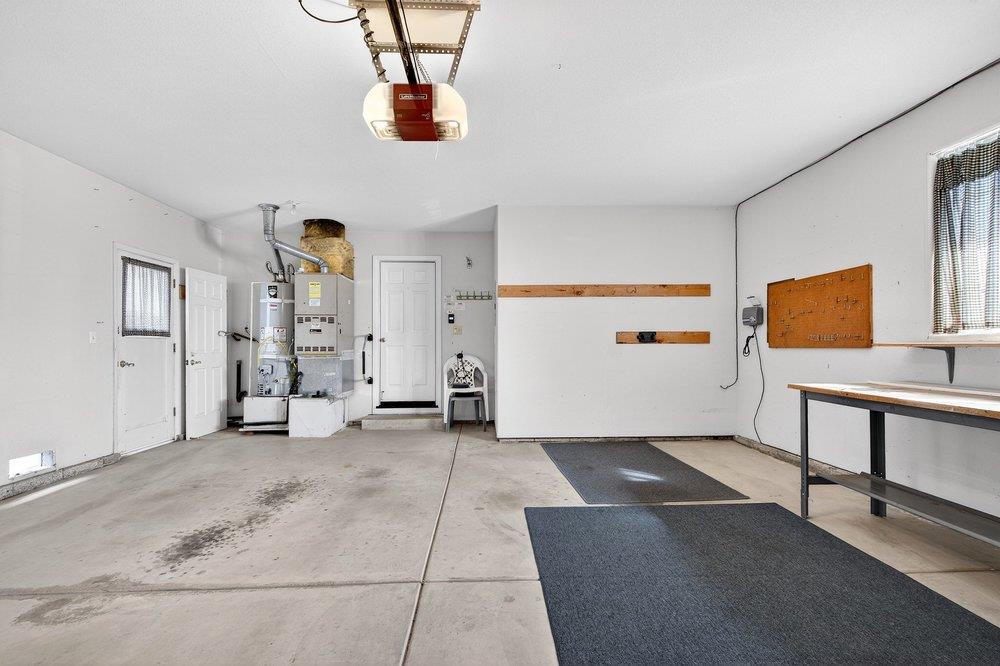 Detail Gallery Image 32 of 50 For 1490 Hilltop Rd, Hollister,  CA 95023 - 4 Beds | 2 Baths