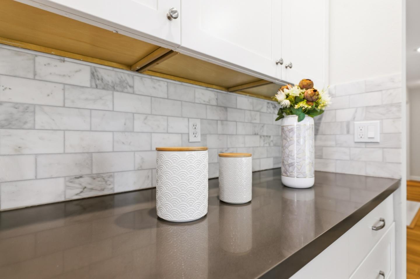 Detail Gallery Image 22 of 62 For 800 Fountain Park Ln, Mountain View,  CA 94043 - 4 Beds | 3 Baths