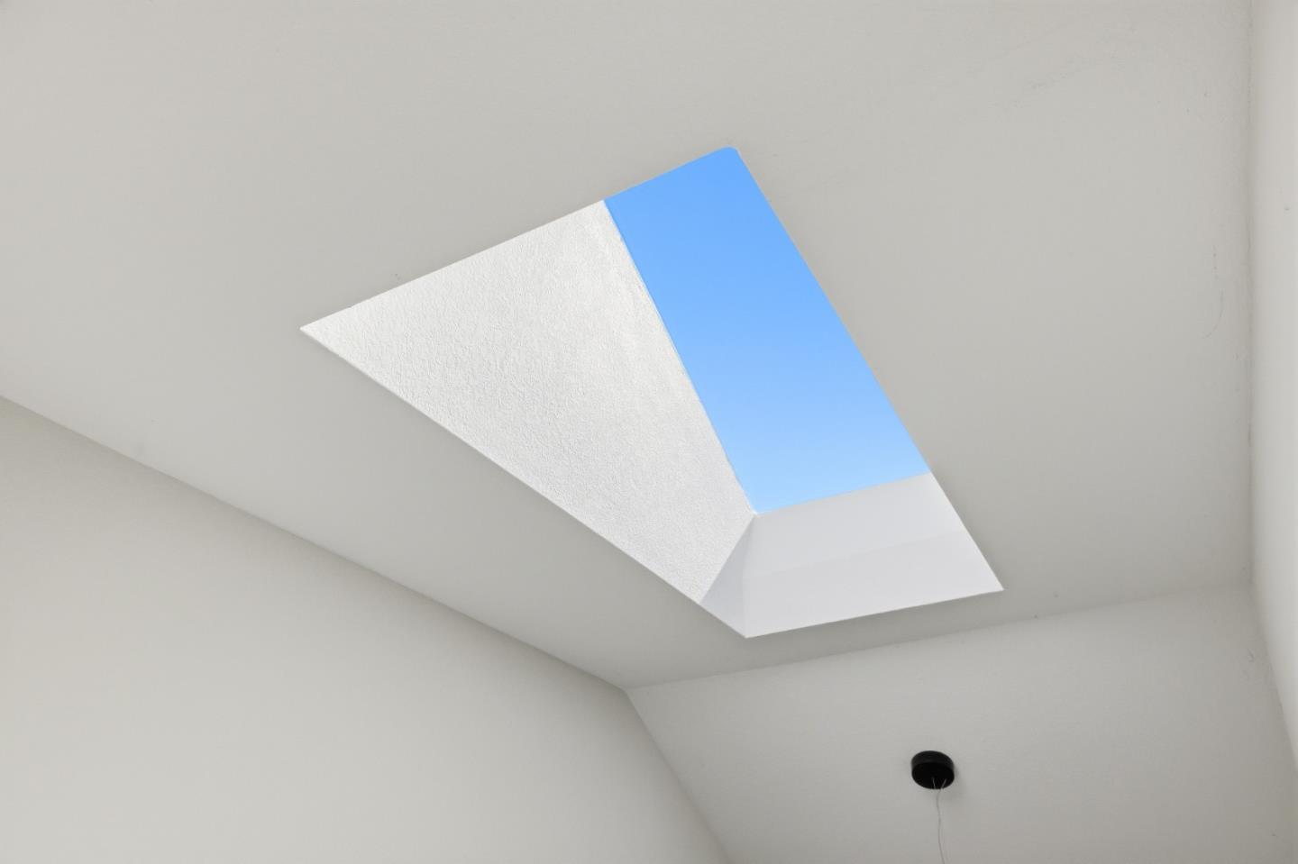 Detail Gallery Image 24 of 62 For 800 Fountain Park Ln, Mountain View,  CA 94043 - 4 Beds | 3 Baths