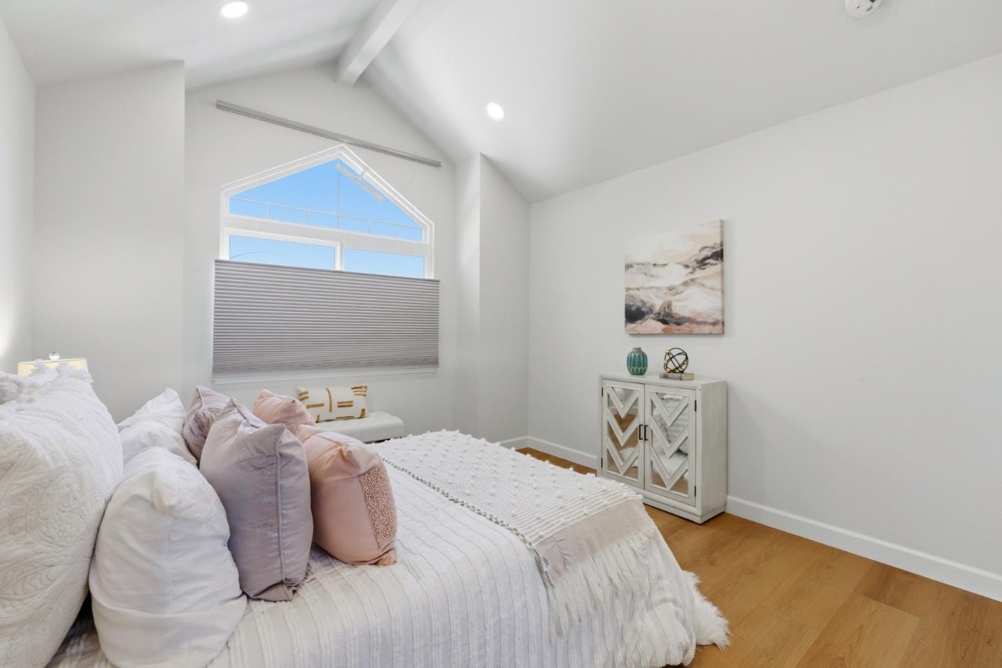 Detail Gallery Image 32 of 62 For 800 Fountain Park Ln, Mountain View,  CA 94043 - 4 Beds | 3 Baths