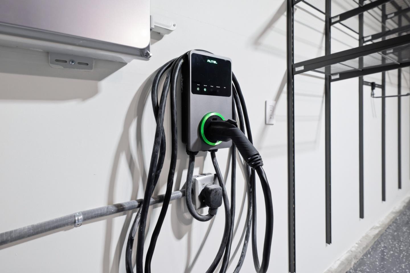 Detail Gallery Image 47 of 62 For 800 Fountain Park Ln, Mountain View,  CA 94043 - 4 Beds | 3 Baths