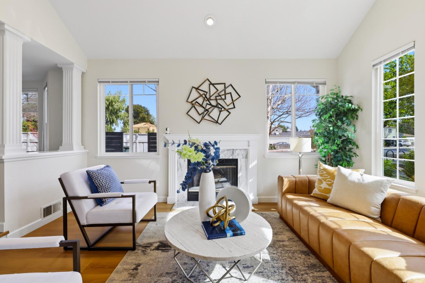 Detail Gallery Image 5 of 62 For 800 Fountain Park Ln, Mountain View,  CA 94043 - 4 Beds | 3 Baths