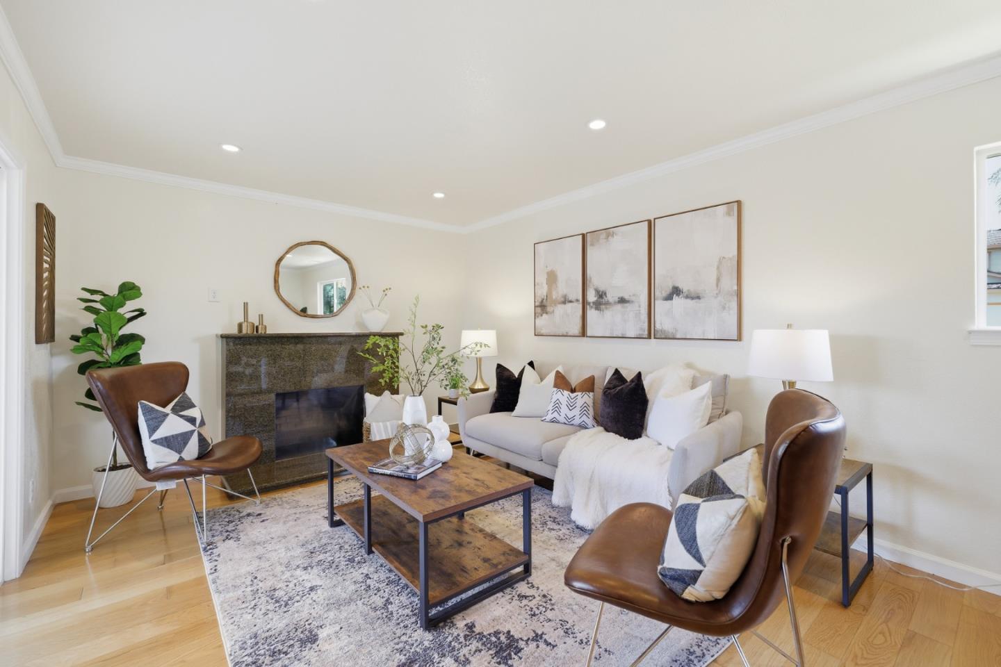 Detail Gallery Image 10 of 32 For 3139 Laneview Dr, San Jose,  CA 95132 - 5 Beds | 3 Baths