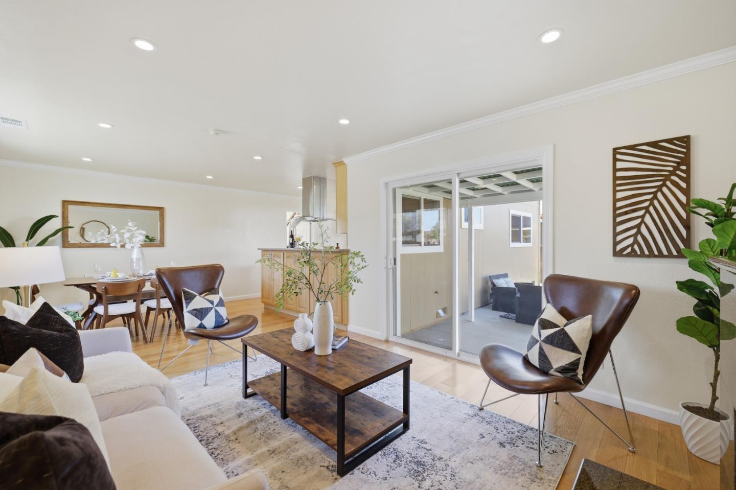 Detail Gallery Image 11 of 32 For 3139 Laneview Dr, San Jose,  CA 95132 - 5 Beds | 3 Baths