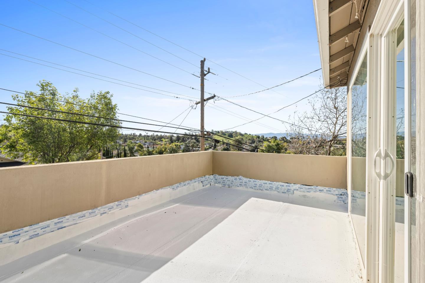 Detail Gallery Image 12 of 63 For 15175 Rosemar Ave, San Jose,  CA 95127 - 3 Beds | 2/1 Baths