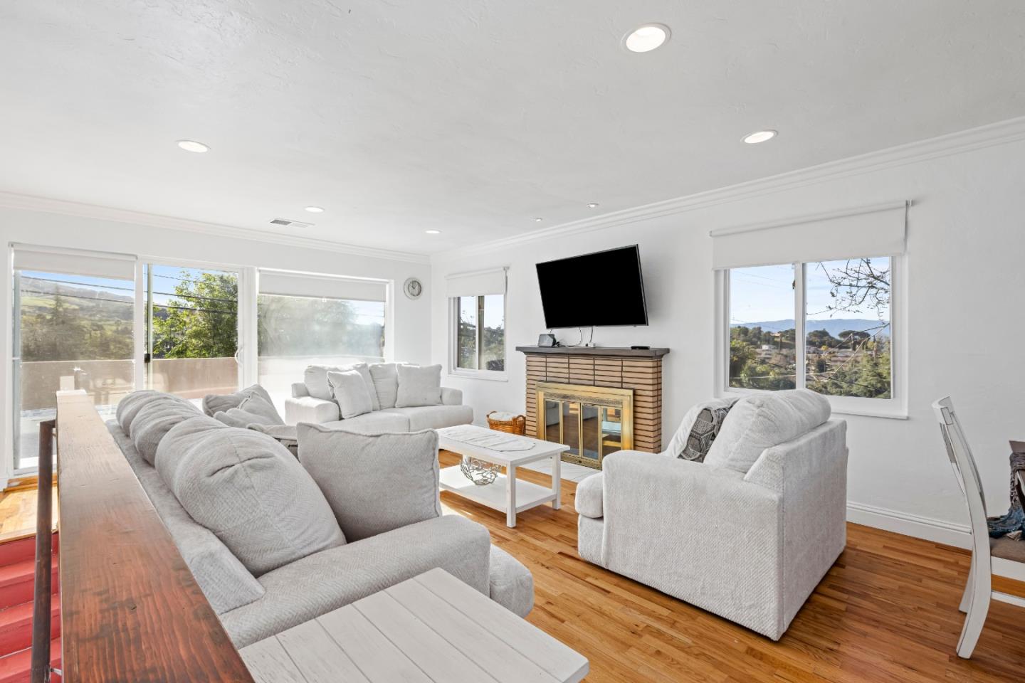 Detail Gallery Image 15 of 63 For 15175 Rosemar Ave, San Jose,  CA 95127 - 3 Beds | 2/1 Baths