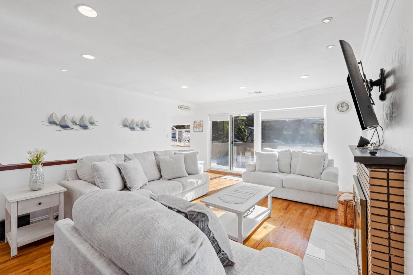 Detail Gallery Image 17 of 63 For 15175 Rosemar Ave, San Jose,  CA 95127 - 3 Beds | 2/1 Baths