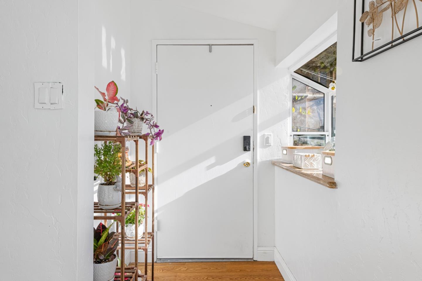 Detail Gallery Image 7 of 63 For 15175 Rosemar Ave, San Jose,  CA 95127 - 3 Beds | 2/1 Baths