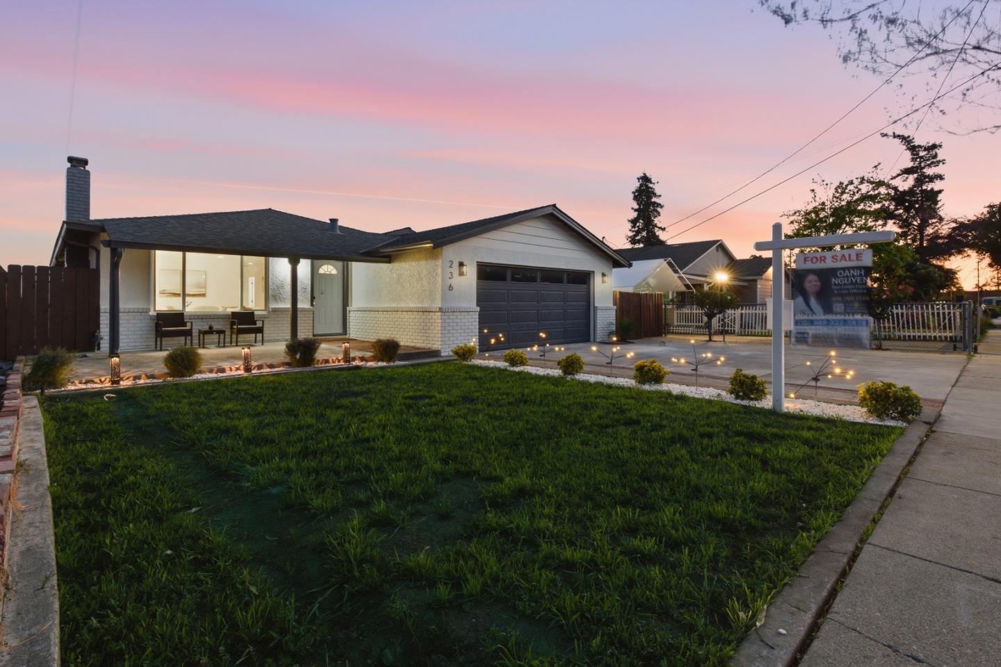 Detail Gallery Image 2 of 40 For 236 S Claremont Ave, San Jose,  CA 95127 - 3 Beds | 2 Baths