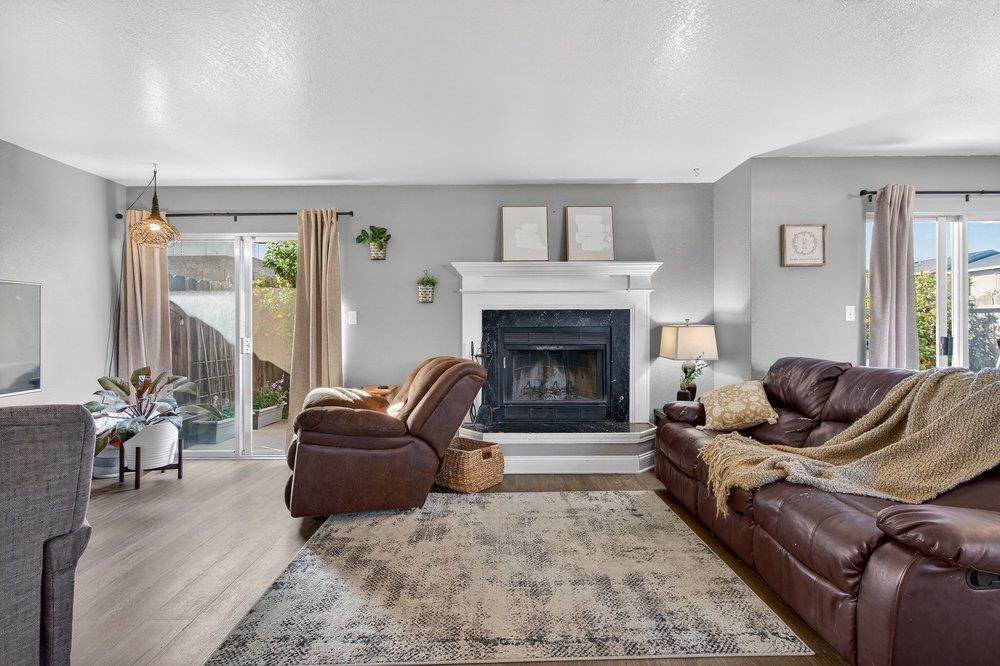 Detail Gallery Image 14 of 35 For 1459 Squire Ct, Hollister,  CA 95023 - 3 Beds | 2 Baths