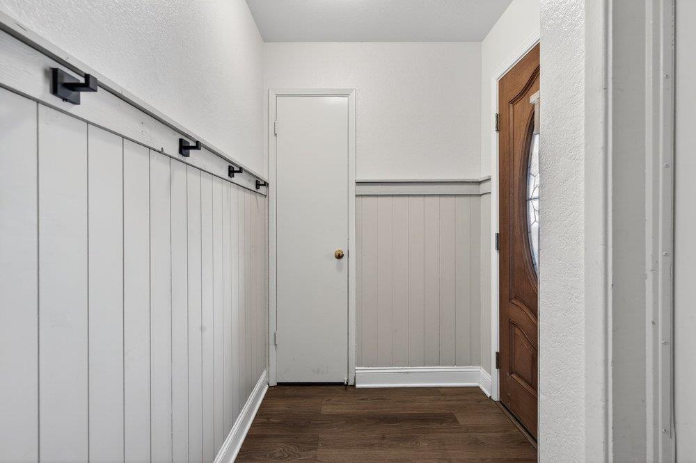 Detail Gallery Image 8 of 35 For 1459 Squire Ct, Hollister,  CA 95023 - 3 Beds | 2 Baths