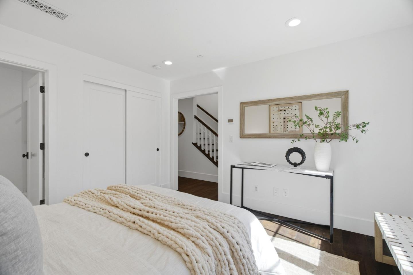 Detail Gallery Image 13 of 66 For 136 Lottie Ln, Campbell,  CA 95008 - 4 Beds | 3/1 Baths