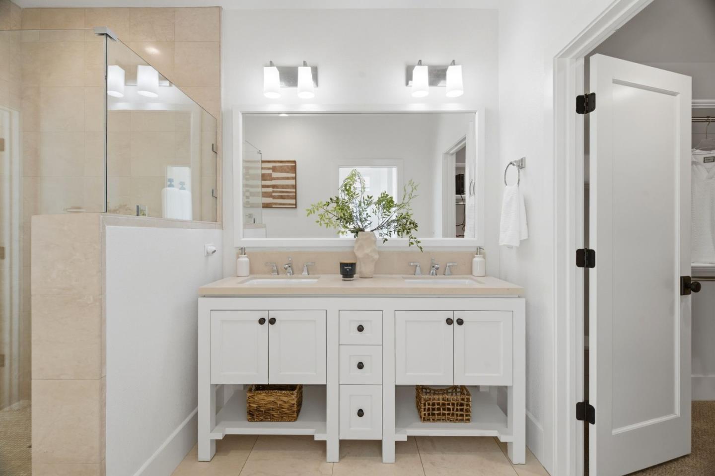 Detail Gallery Image 45 of 66 For 136 Lottie Ln, Campbell,  CA 95008 - 4 Beds | 3/1 Baths