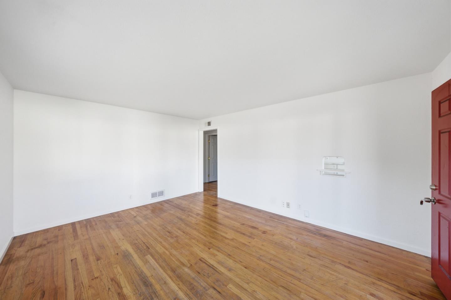 Detail Gallery Image 3 of 31 For 791 N 14th St, San Jose,  CA 95112 - – Beds | – Baths