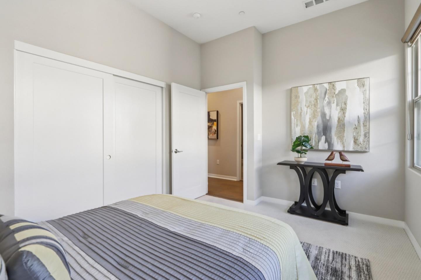 Detail Gallery Image 27 of 33 For 951 Arrowleaf Pl, San Jose,  CA 95131 - 4 Beds | 3/1 Baths