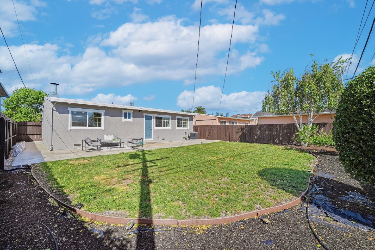 Detail Gallery Image 33 of 44 For 1658 Lodi Ave, San Mateo,  CA 94401 - 3 Beds | 2 Baths