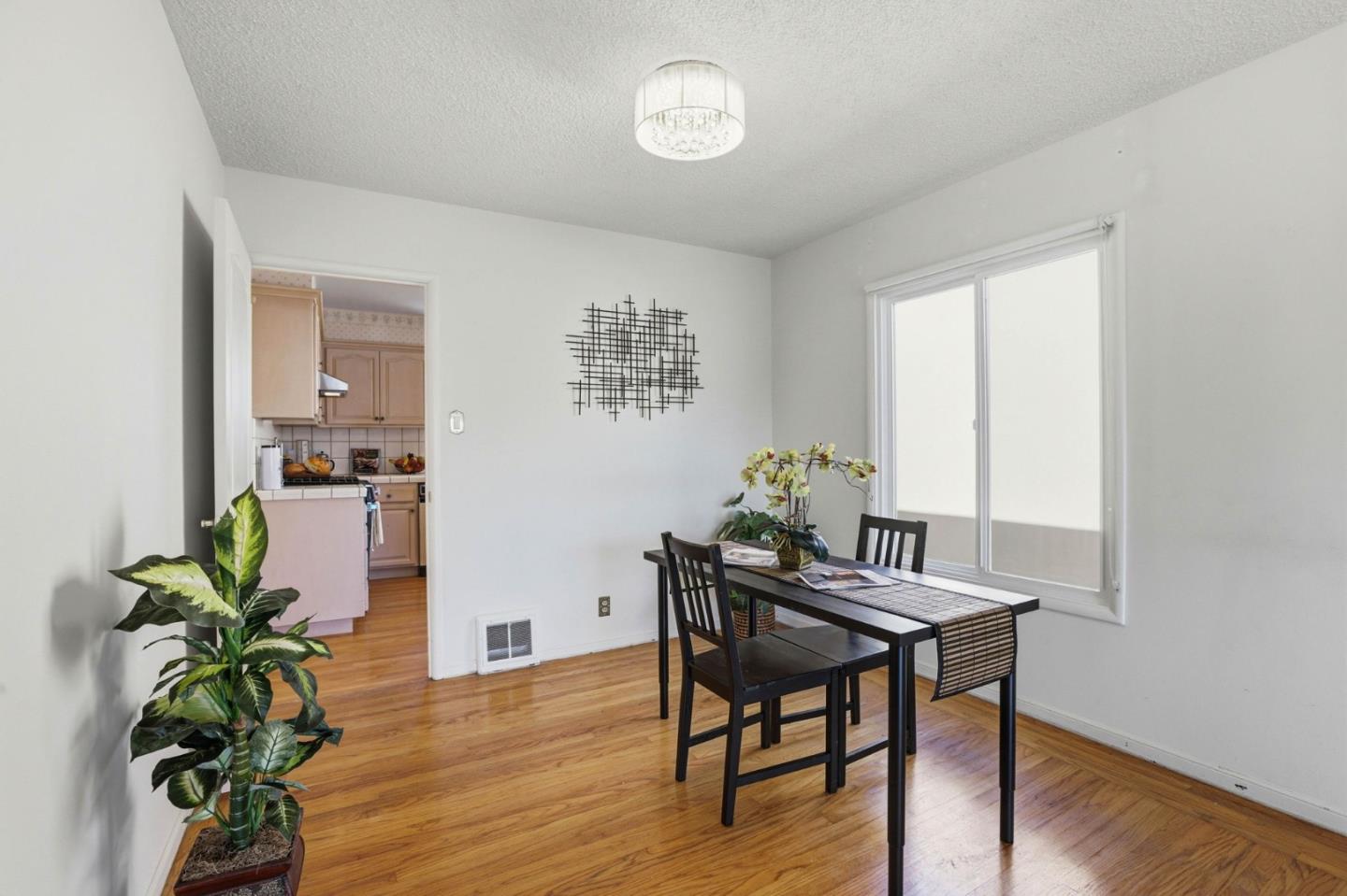 Detail Gallery Image 17 of 45 For 48 Park Manor Dr, Daly City,  CA 94015 - 2 Beds | 1 Baths