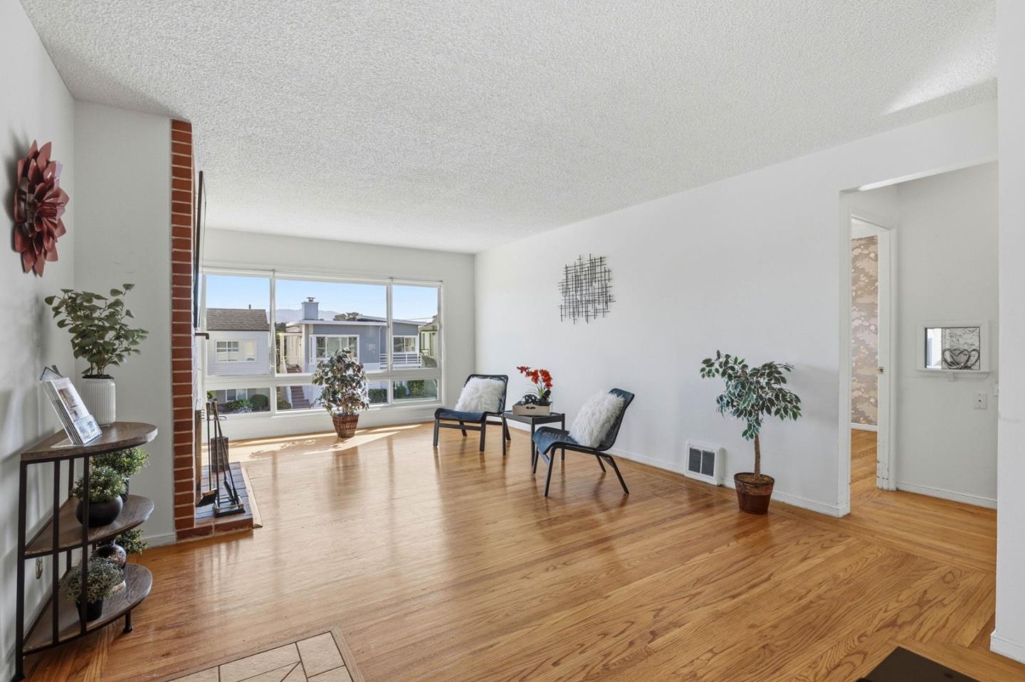 Detail Gallery Image 8 of 45 For 48 Park Manor Dr, Daly City,  CA 94015 - 2 Beds | 1 Baths