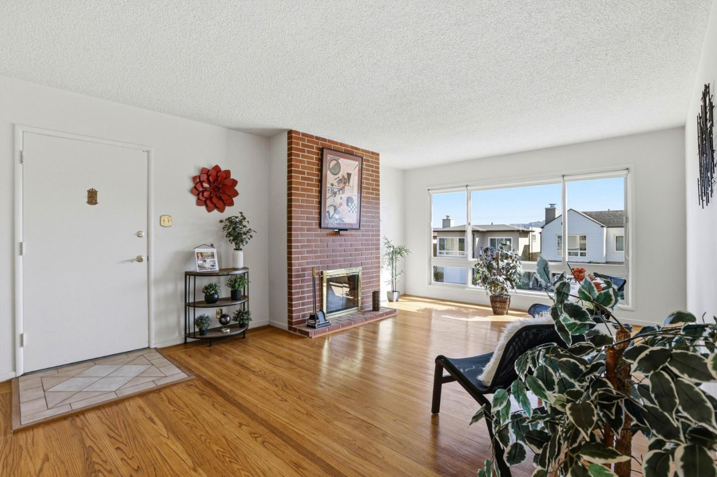 Detail Gallery Image 9 of 45 For 48 Park Manor Dr, Daly City,  CA 94015 - 2 Beds | 1 Baths