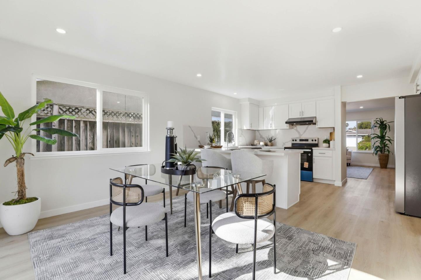 Detail Gallery Image 10 of 31 For 124 Biddleford Ct, San Jose,  CA 95139 - 4 Beds | 2 Baths