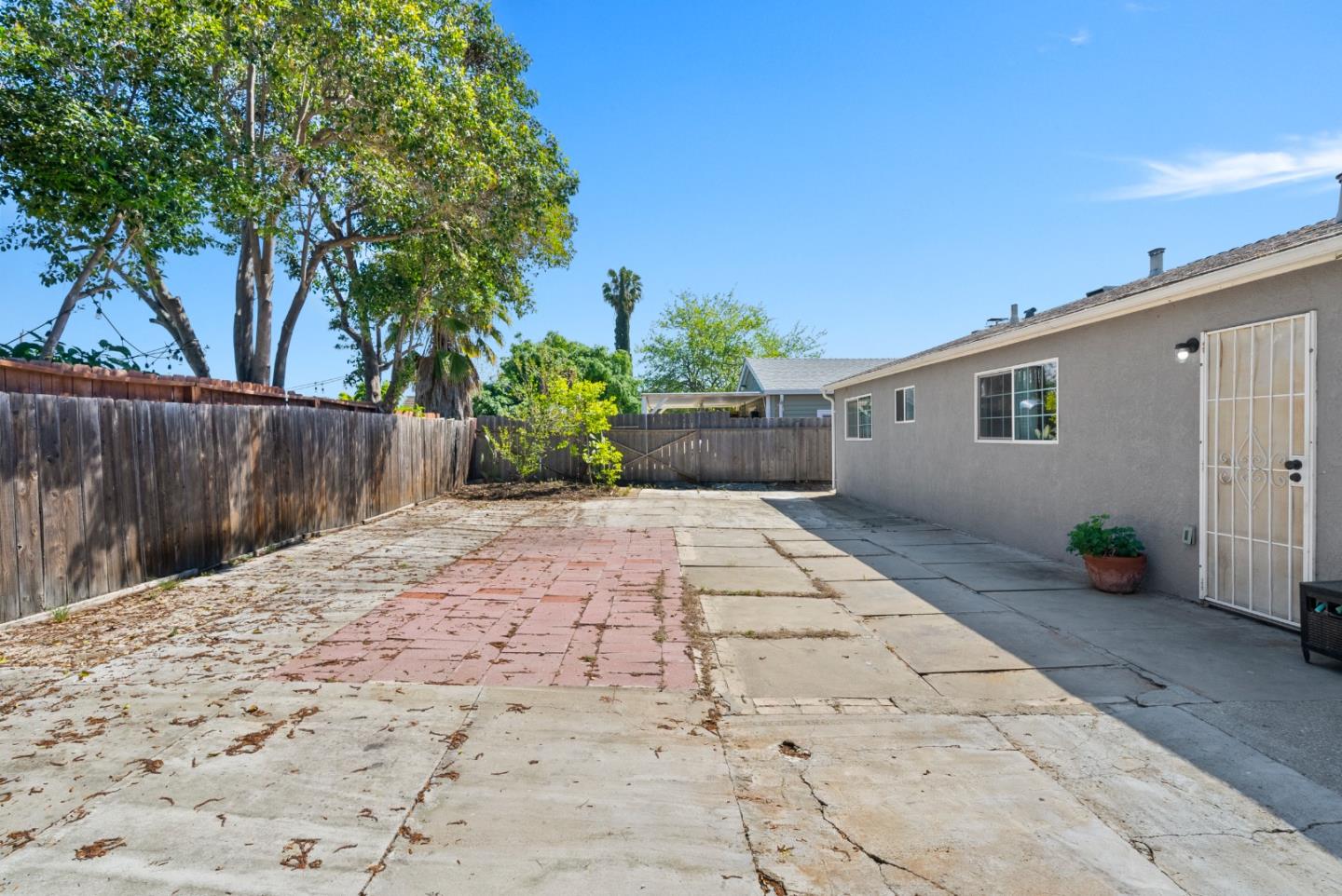 Detail Gallery Image 30 of 39 For 679 School St, Pittsburg,  CA 94565 - 3 Beds | 1 Baths