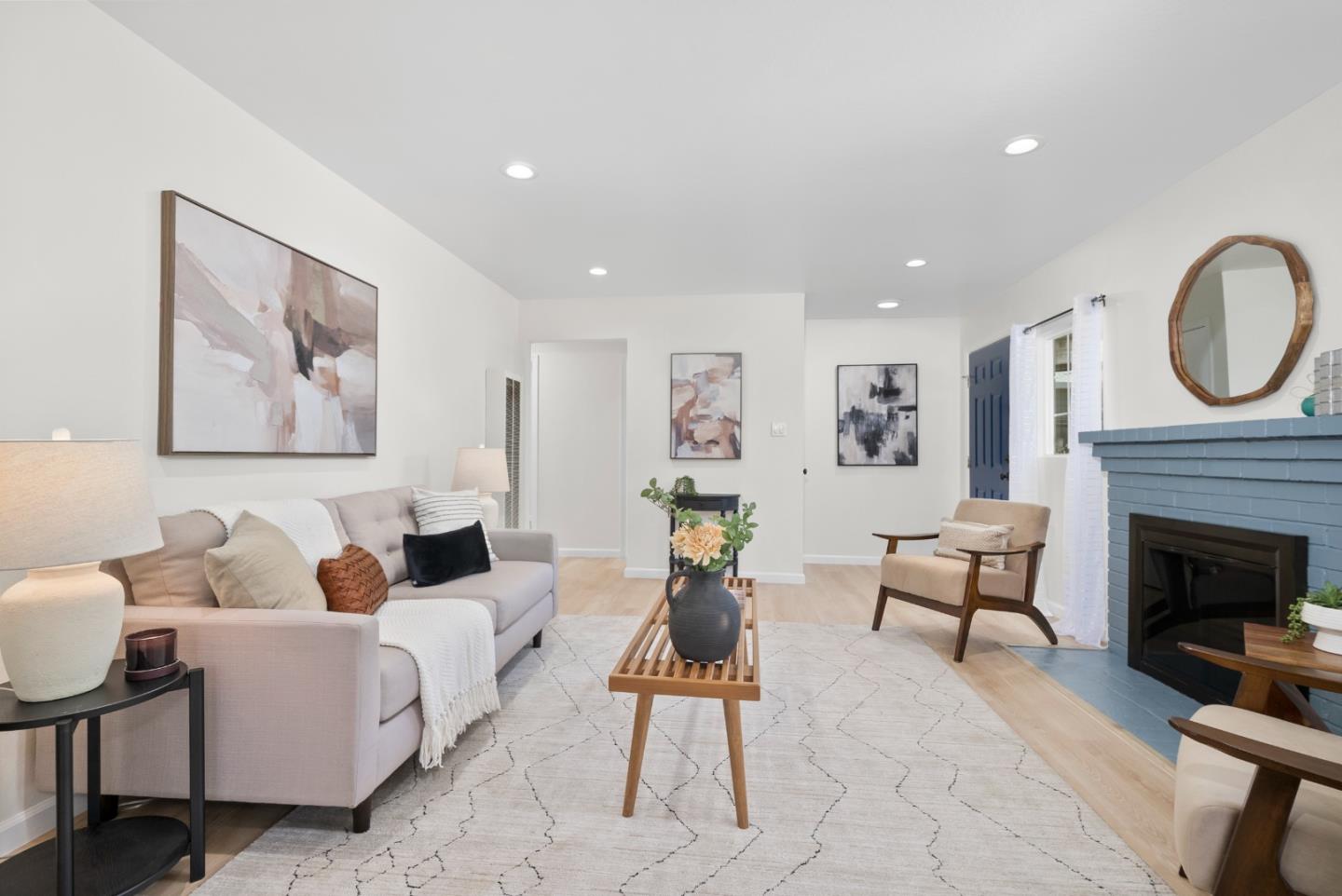 Detail Gallery Image 6 of 39 For 679 School St, Pittsburg,  CA 94565 - 3 Beds | 1 Baths