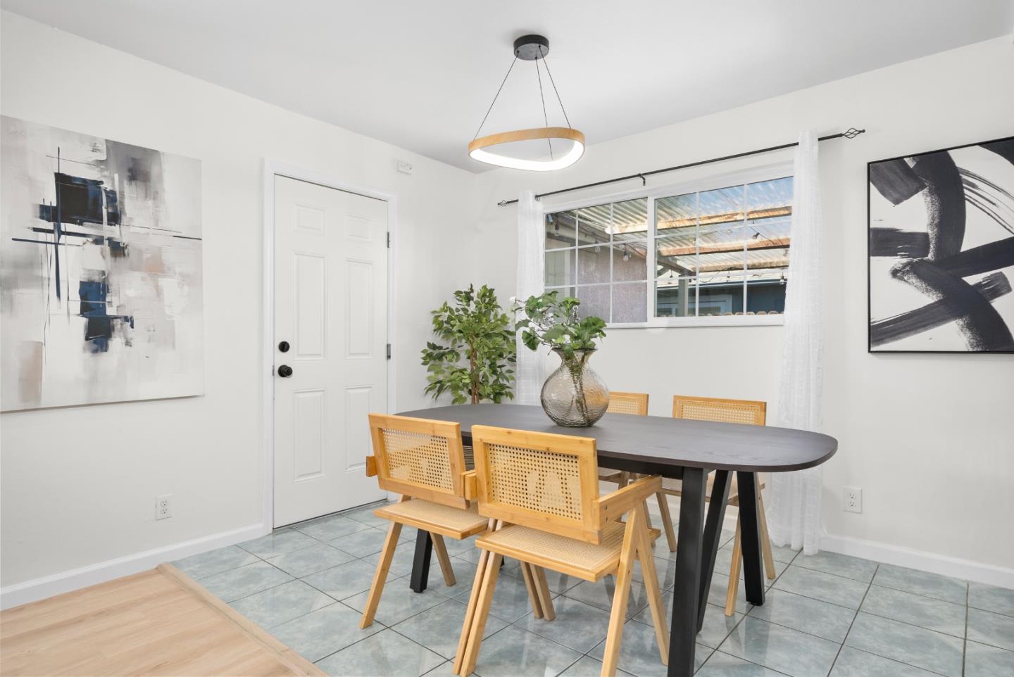 Detail Gallery Image 9 of 39 For 679 School St, Pittsburg,  CA 94565 - 3 Beds | 1 Baths