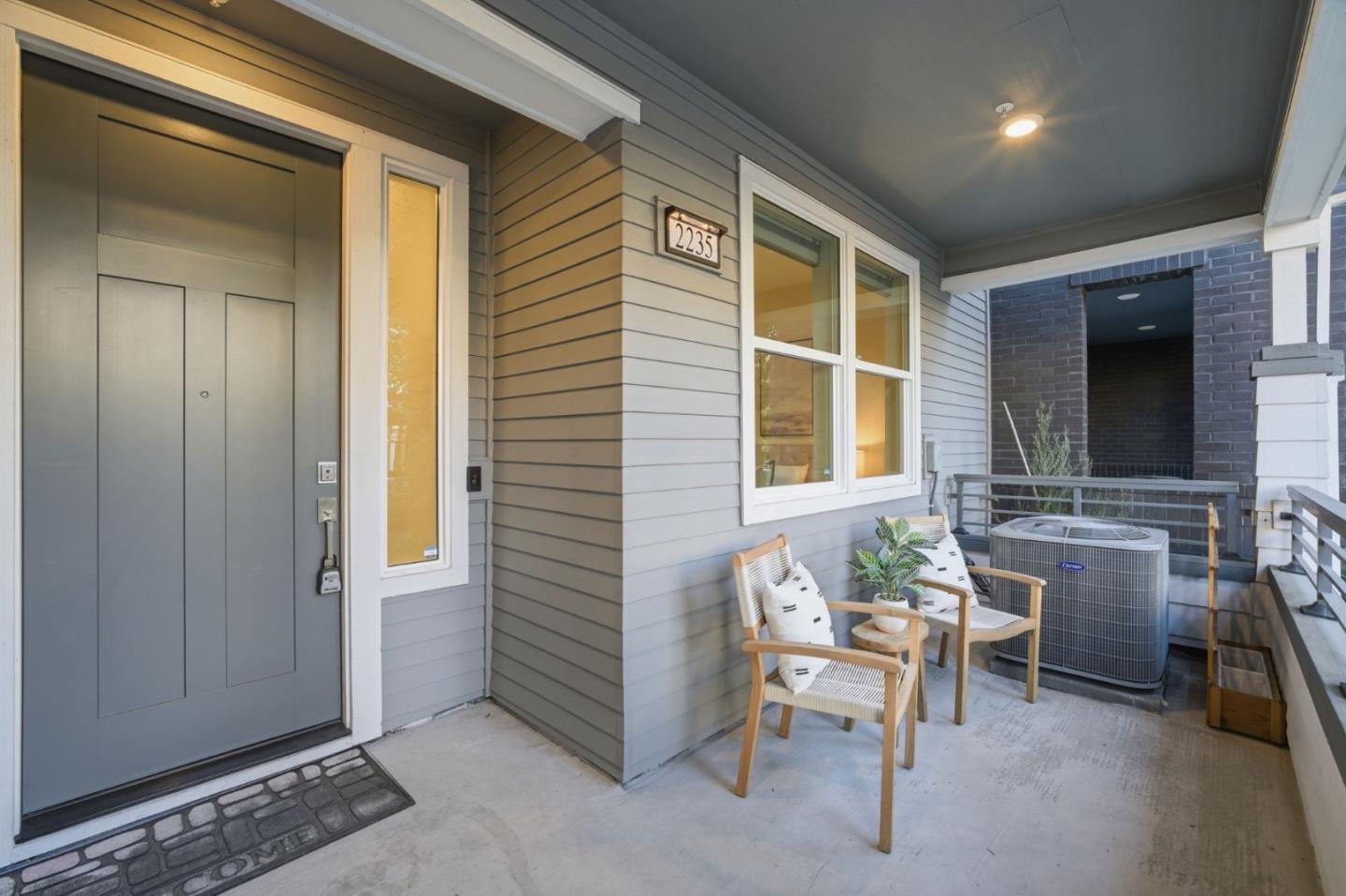 Detail Gallery Image 37 of 59 For 2235 Mora Pl, Mountain View,  CA 94040 - 3 Beds | 3/1 Baths