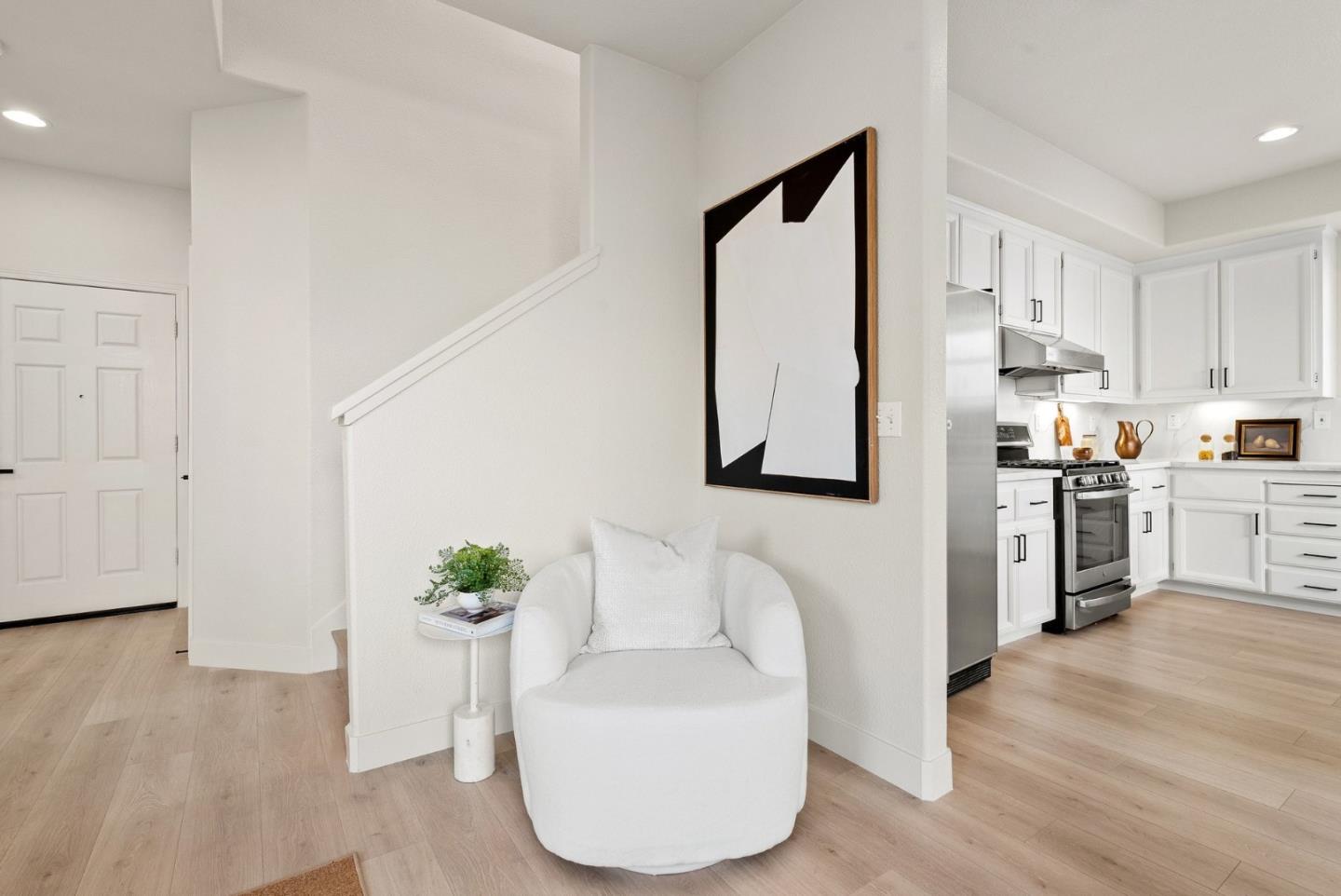 Detail Gallery Image 14 of 54 For 4692 Wilcox Ave, Santa Clara,  CA 95054 - 3 Beds | 2/1 Baths