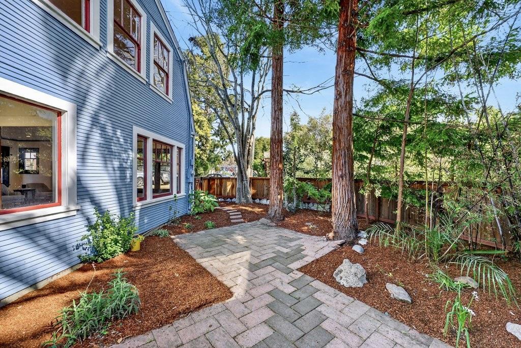 Detail Gallery Image 27 of 30 For 519 Walnut, Santa Cruz,  CA 95060 - 2 Beds | 1/1 Baths