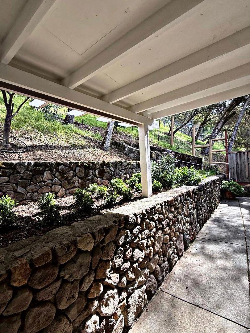 Detail Gallery Image 28 of 51 For 1010 Arroyo Lindo Ct, Napa,  CA 94558 - 3 Beds | 2 Baths