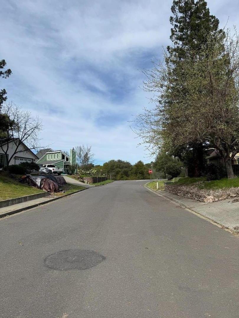 Detail Gallery Image 41 of 51 For 1010 Arroyo Lindo Ct, Napa,  CA 94558 - 3 Beds | 2 Baths