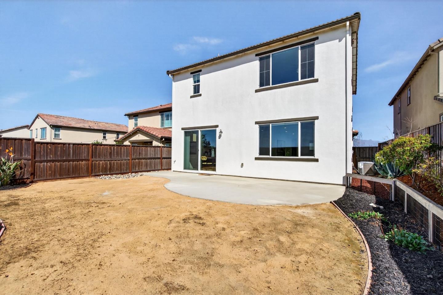 Detail Gallery Image 42 of 42 For 408 Tanoak St, Hollister,  CA 95023 - 4 Beds | 3 Baths