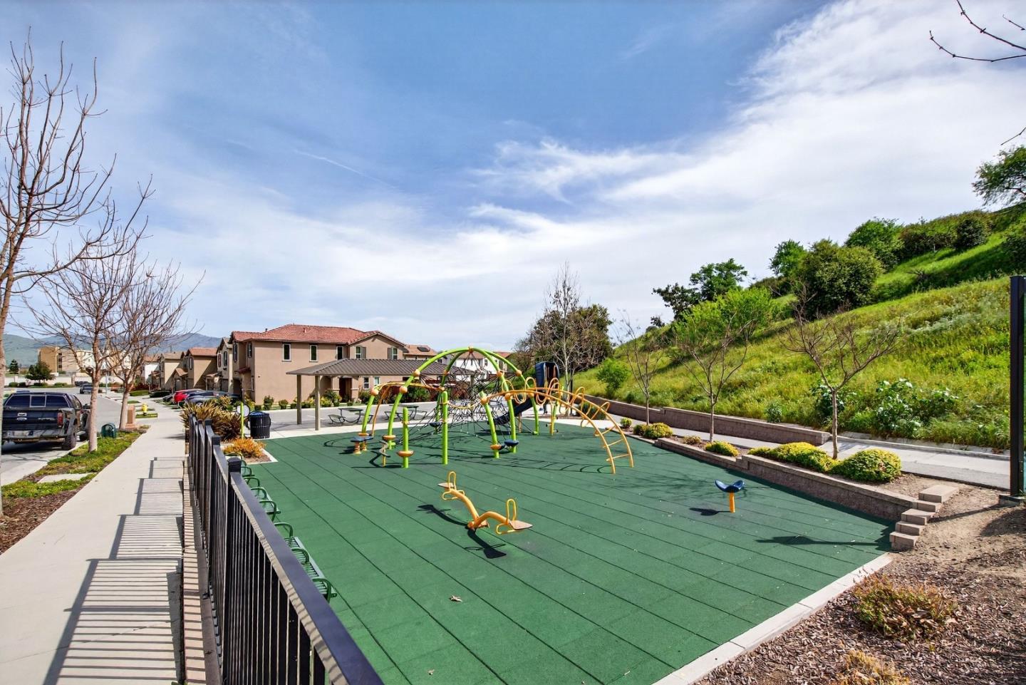 Detail Gallery Image 50 of 52 For 408 Tanoak St, Hollister,  CA 95023 - 4 Beds | 3 Baths